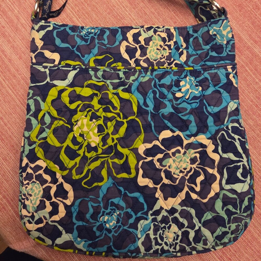 Vera Bradley Crossbody Bag - Picture 6 of 6